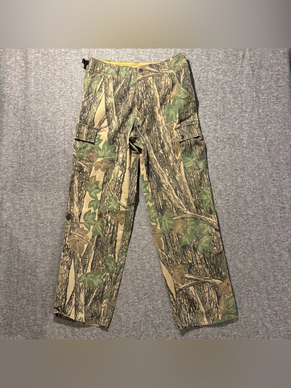 Winchester Vtg Camo Cargo Pants Mens M (fit 32x31) Trebark Snap Pockets Green